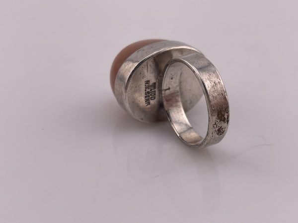 size 6.5 sterling silver peach moonstone ring