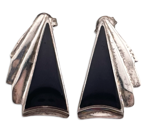sterling silver onyx post earrings