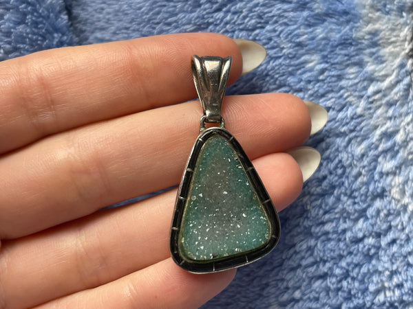 sterling silver druzy onyx pendant