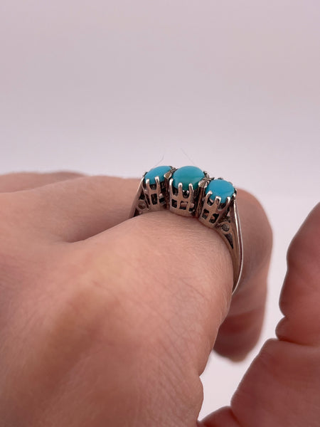 size 7.75 sterling silver triple synthetic turquoise ring