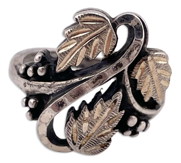 size 6.75 sterling silver leaf ring