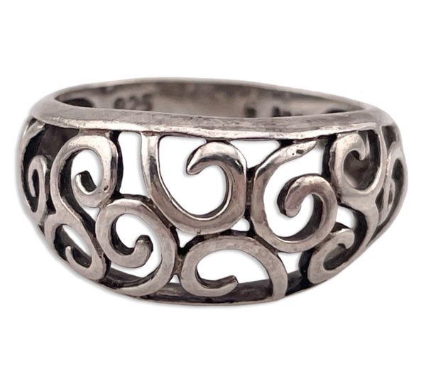 size 6.5 sterling silver swirl cut-out design ring