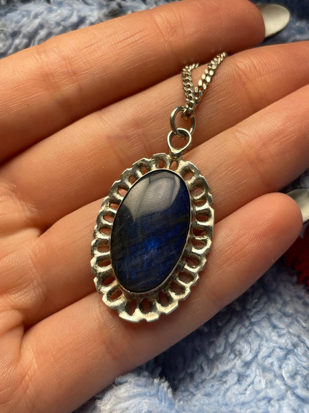 sterling silver 23-1/2" labradorite necklace