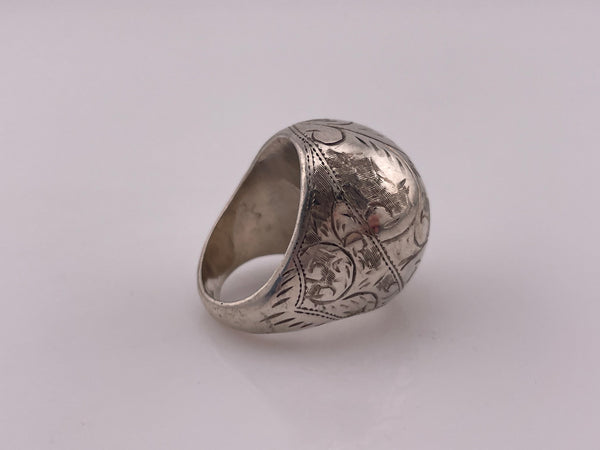 size 6 sterling silver stoneless etched dome ring
