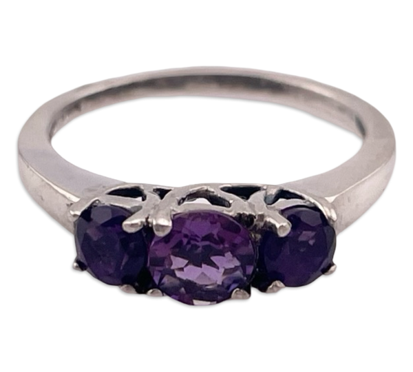 size 6.75 sterling silver triple faceted amethyst ring