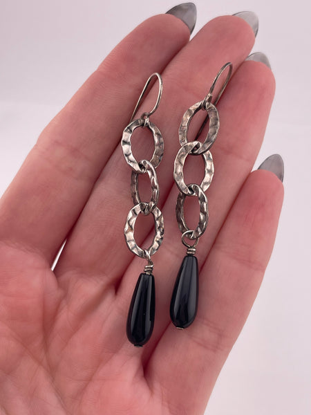 sterling silver onyx hammered design hook dangle earrings