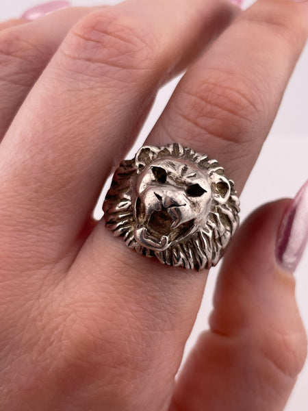 size 9.5 sterling silver lion head ring