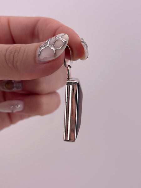 sterling silver shaped amber rectangle pendant