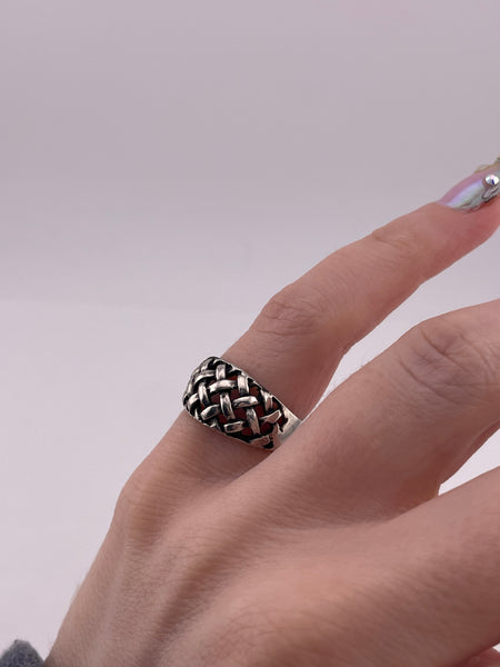size 6.25 sterling silver woven design ring