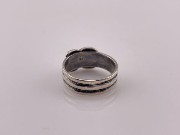 size 7.75 sterling silver stoneless 'x' band ring