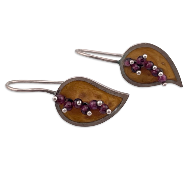 sterling silver resin garnet leaf shape hook earrings
