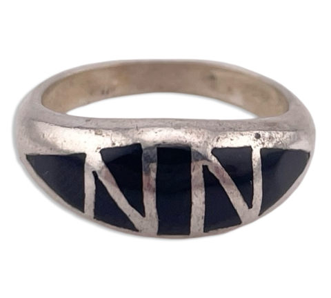 size 4.75 sterling silver black resin ring