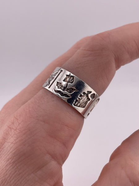 size 8.75 sterling silver symbols band ring