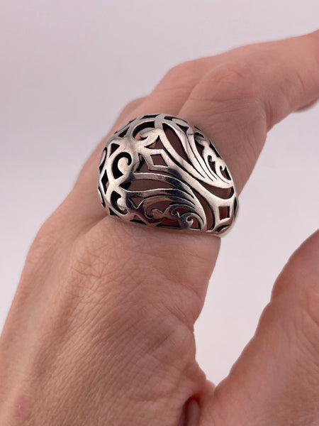 size 10.75 sterling silver stoneless cut-out design ring