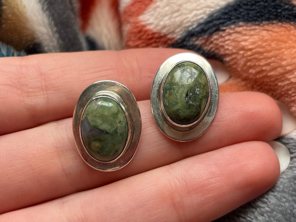 sterling silver green jasper clip on earrings