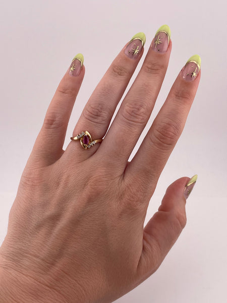 size 6.5 14k yellow gold diamonds & faceted ruby ring