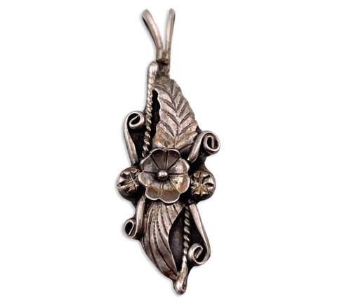 sterling silver flower leaf pendant