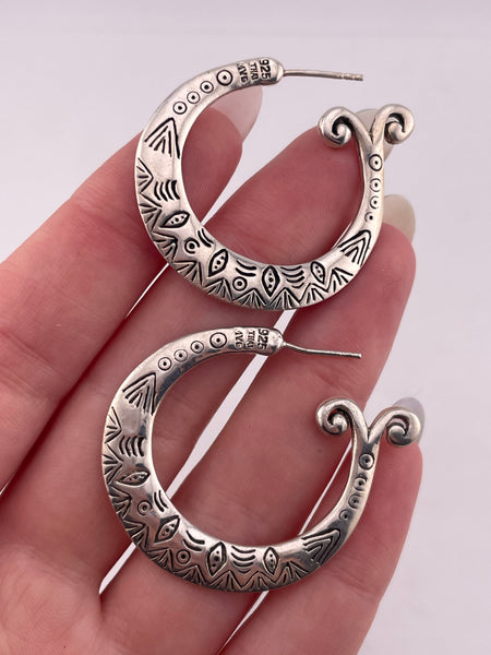 sterling silver detailed hoop earrings