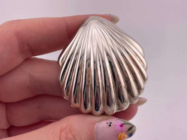 sterling silver 1-3/4" Mexican puffy scallop seashell pendant