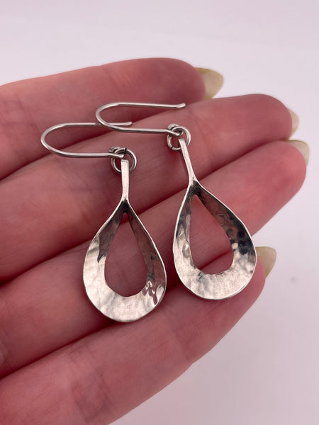 sterling silver stoneless hammered open dangle earrings