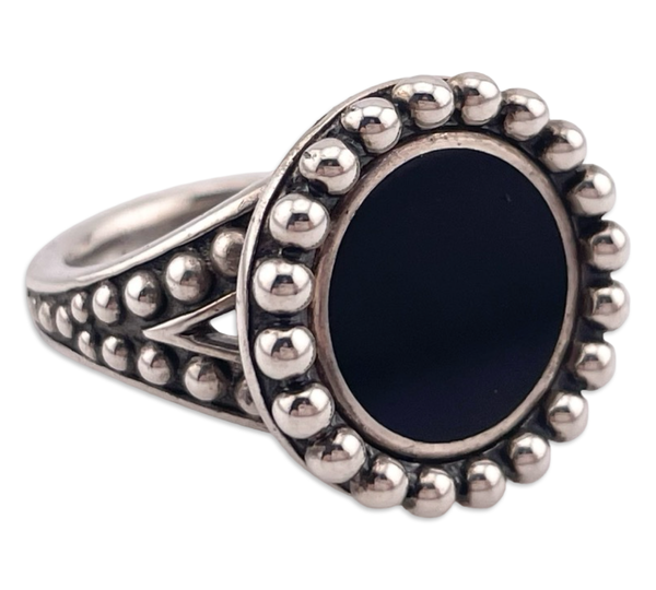 size 7 sterling silver designer Lagos Caviar Maya onyx circle ring