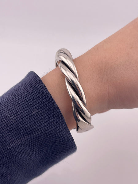 sterling silver Silpada heavy stoneless twist cuff bracelet