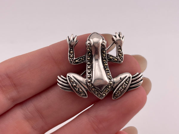 sterling silver frog marcasite brooch pin