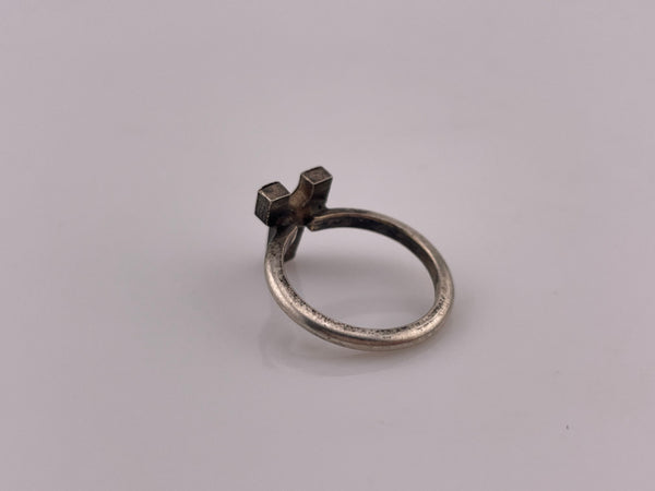 size 4.75 sterling silver 'Y' letter initial ring