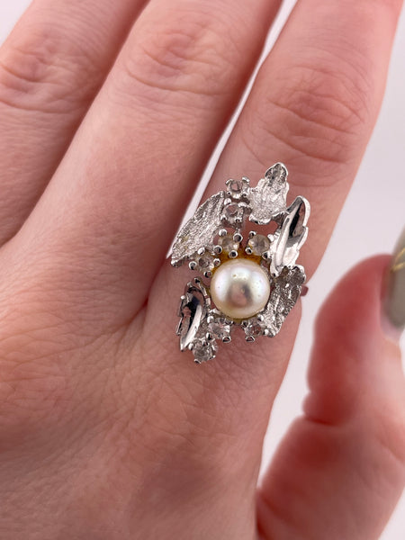 size 6.75 sterling silver rhodium plated rhinestone synthetic pearl ring