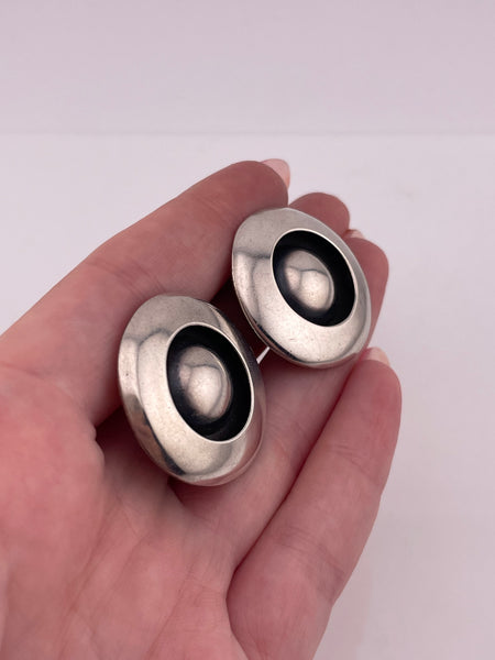 sterling silver stoneless circle clip on earrings