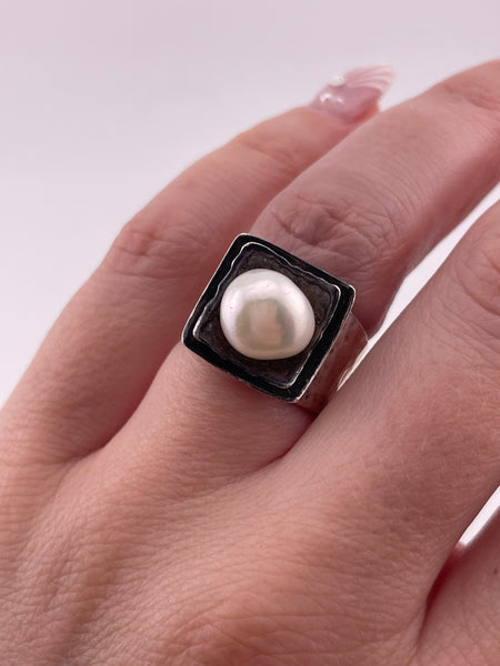 size 6.5 sterling silver Silpada pearl hammered textured ring