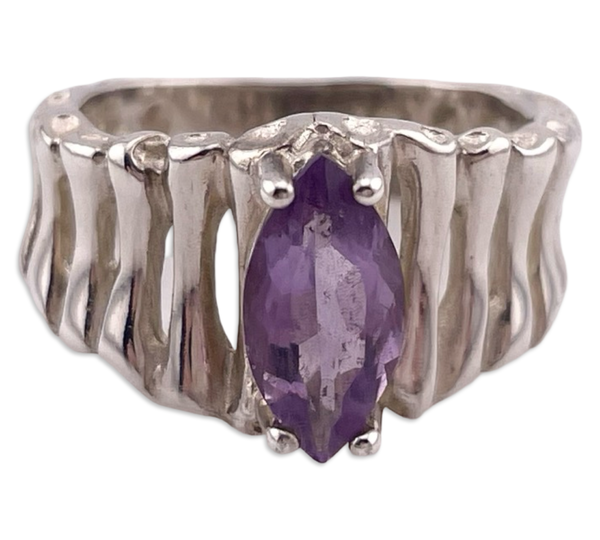 size 7.75 sterling silver faceted marquise shape amethyst ring