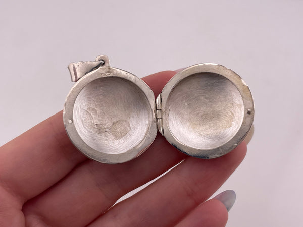 sterling silver 'WWB' initials round locket pendant