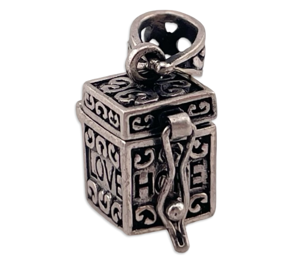 sterling silver "Hope Love Faith compartment box pendant ***Opens***