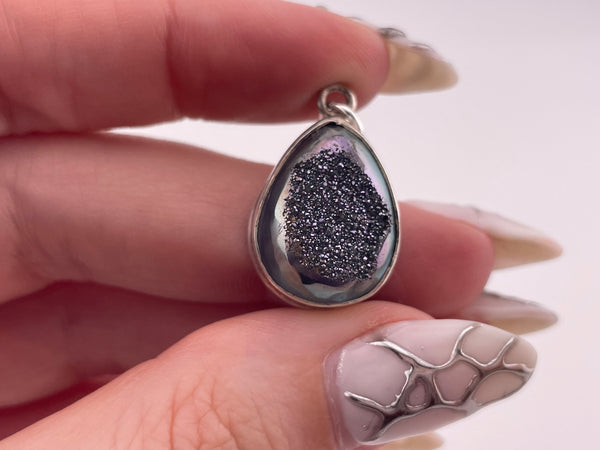 sterling silver pear shaped blue druzy pendant