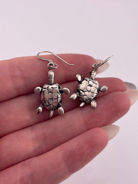 sterling silver sea turtle articulating dangle earrings