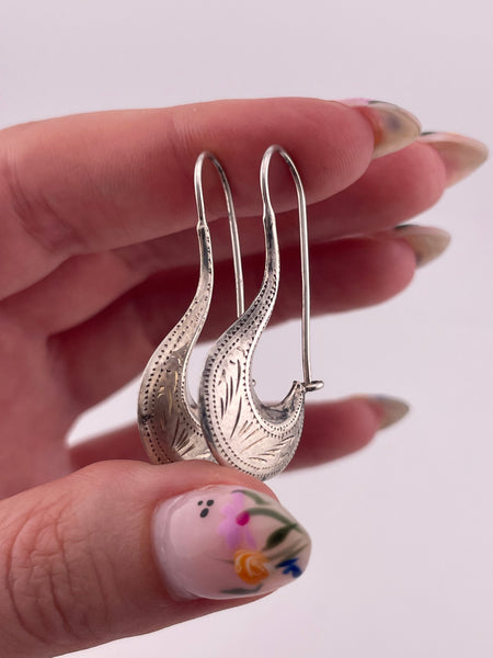 sterling silver etched threader jug dangle earrings
