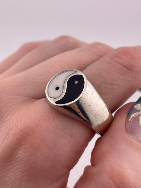 size 13 sterling silver yin yang ring