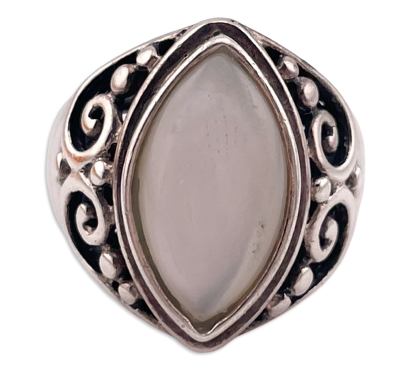 size 6.75 sterling silver mother of pearl swirl design ring