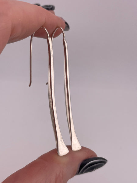 sterling silver stoneless bar dangle earrings