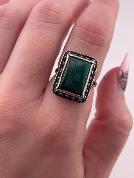 size 7 sterling silver Shubes rectangle malachite ring
