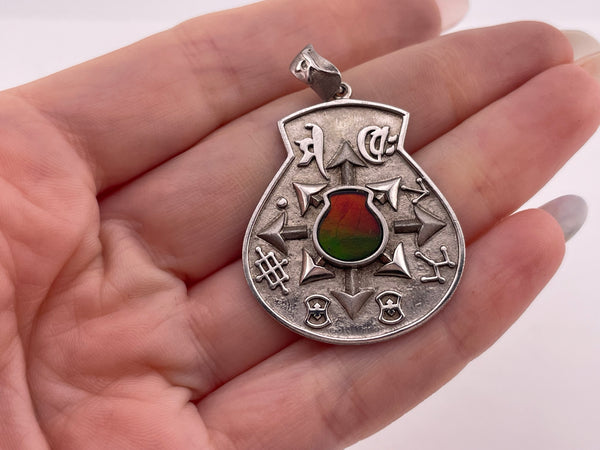 sterling silver ammolite pottery vase shape symbols pendant