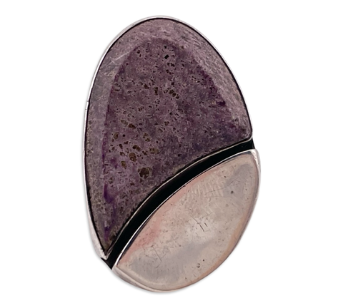 size 7.5 sterling silver purple stone ring