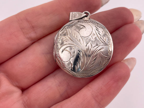 sterling silver round etched locket pendant