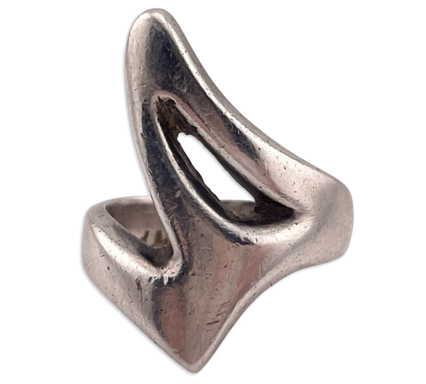 size 5.5 sterling silver chunky stoneless ring