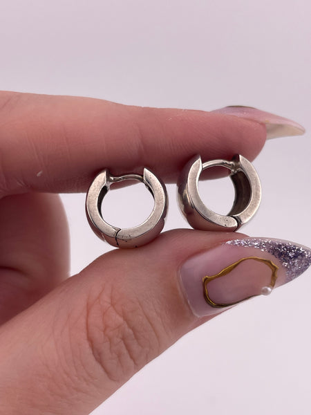 sterling silver chunky 1/2" huggie hinge hoop earrings