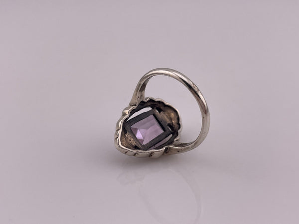 size 6.5 sterling silver faceted amethyst rectangle marcasite ring