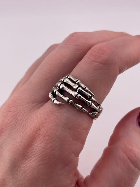 size 10.5 sterling silver skeleton hand ring