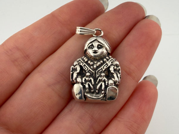 sterling silver story teller pendant