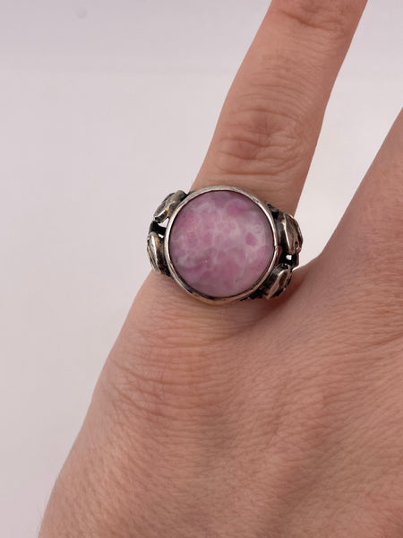 size 5 sterling silver pink glass leaf ring